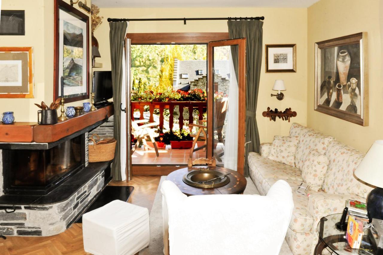 Chardin D'Alto-Apartamentos Chardins Benasque Exteriér fotografie