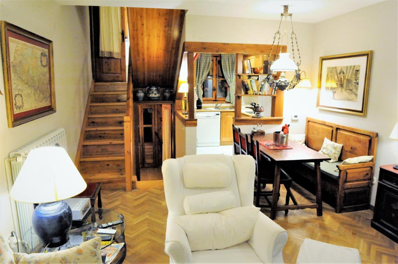 Chardin D'Alto-Apartamentos Chardins Benasque Exteriér fotografie